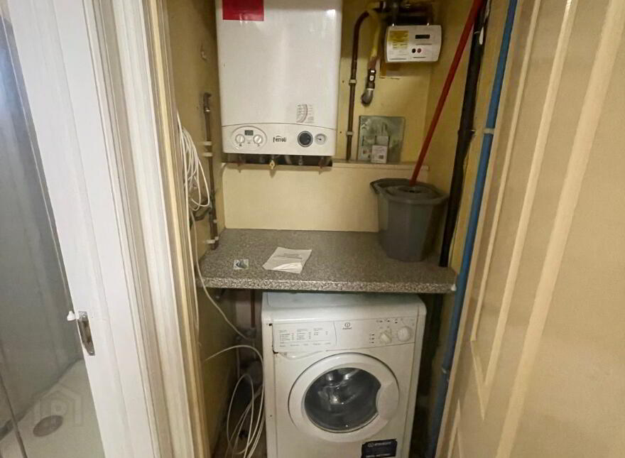 Apt 1 GREAT APARTMENT, 2C DUDLEY STREET, Queens Quarter, Belfast, BT7 1GW