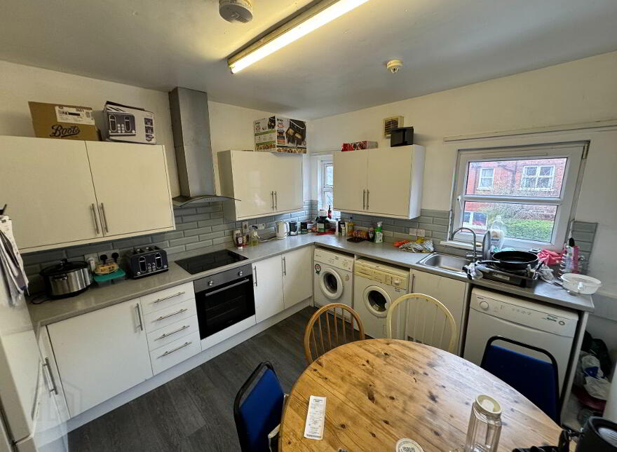Eglantine Avenue, Malone, Belfast, BT9 6DX
