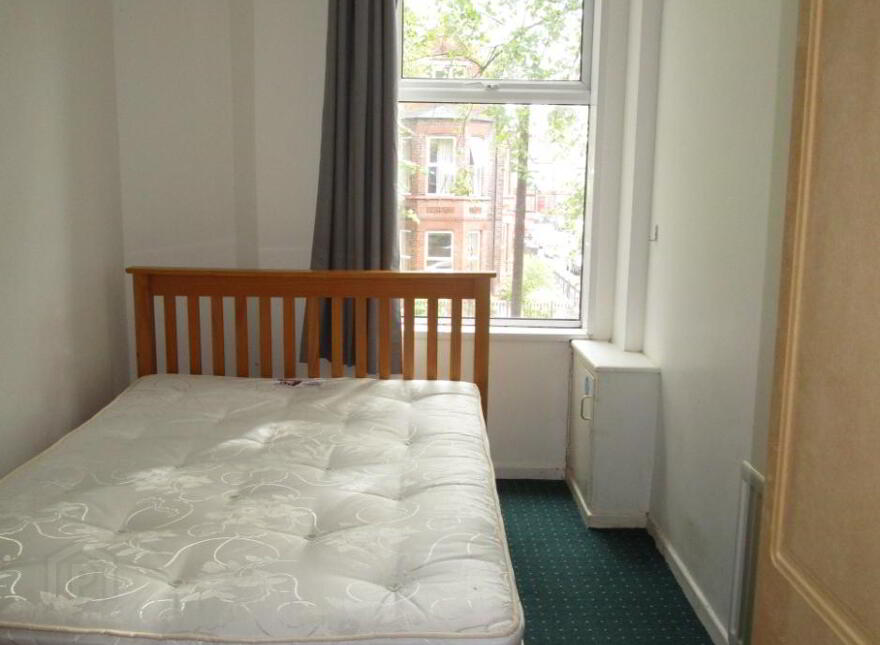 Eglantine Avenue, Malone, Belfast, BT9 6DX
