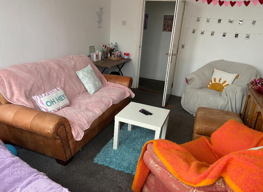 Eglantine Avenue, Malone, Belfast, BT9 6DX