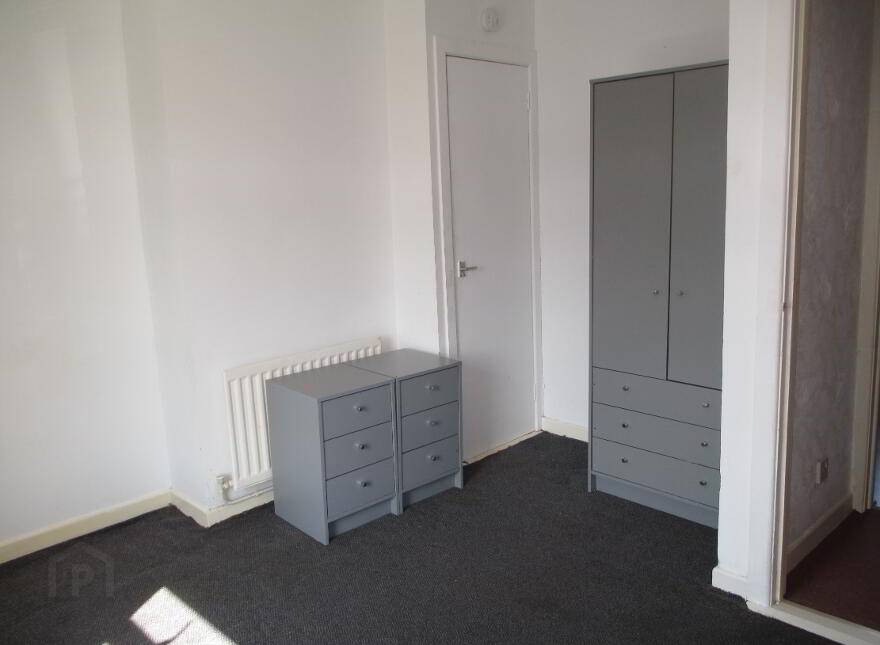 Parkgate Crescent, Belfast, BT4 1EU