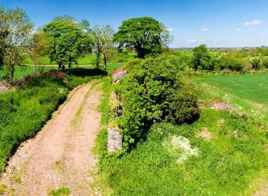 Mountpleasant Hilltop Cottage, 104 Blackskull Road, Donaghcloney, Dromore, BT25 1JR photo