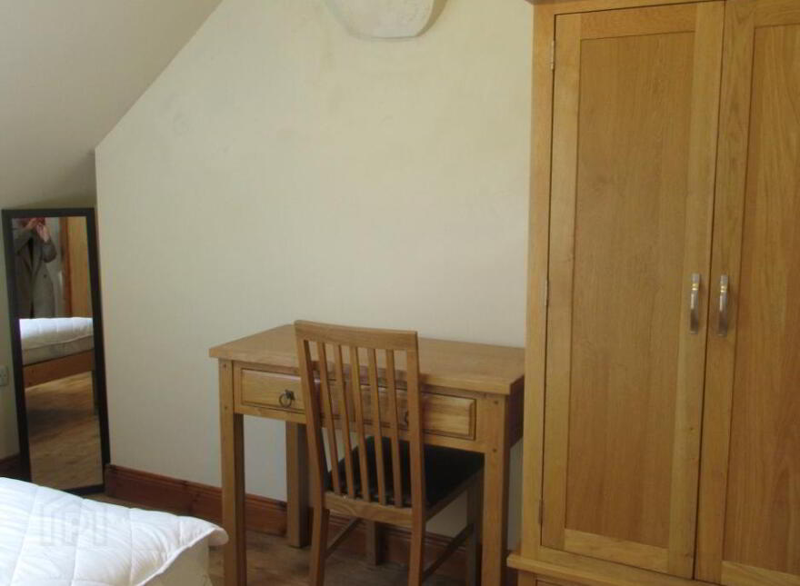 Unit 4, 115 University Street, Belfast, BT7 1HR
