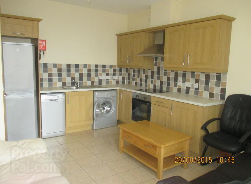 Unit 3, 115 University Street, Flat 3, Belfast, BT7 1HP photo