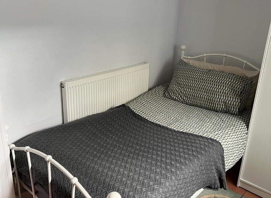 Unit 4, 66 Shore Road, Belfast, BT15 3PY