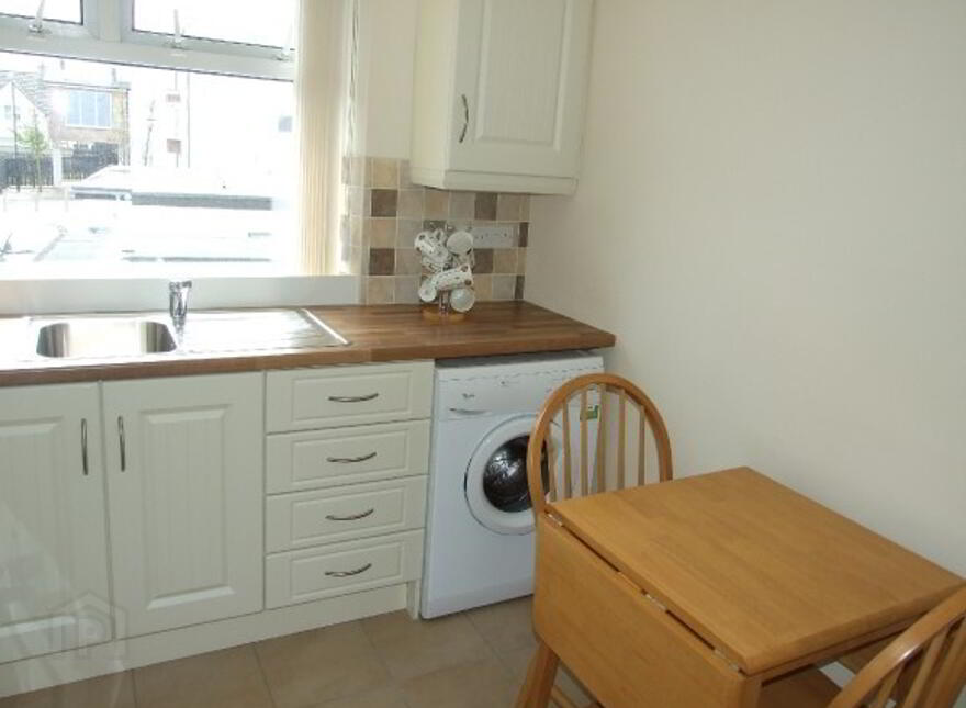 1 Strand Road, Portstewart, BT55 7LS