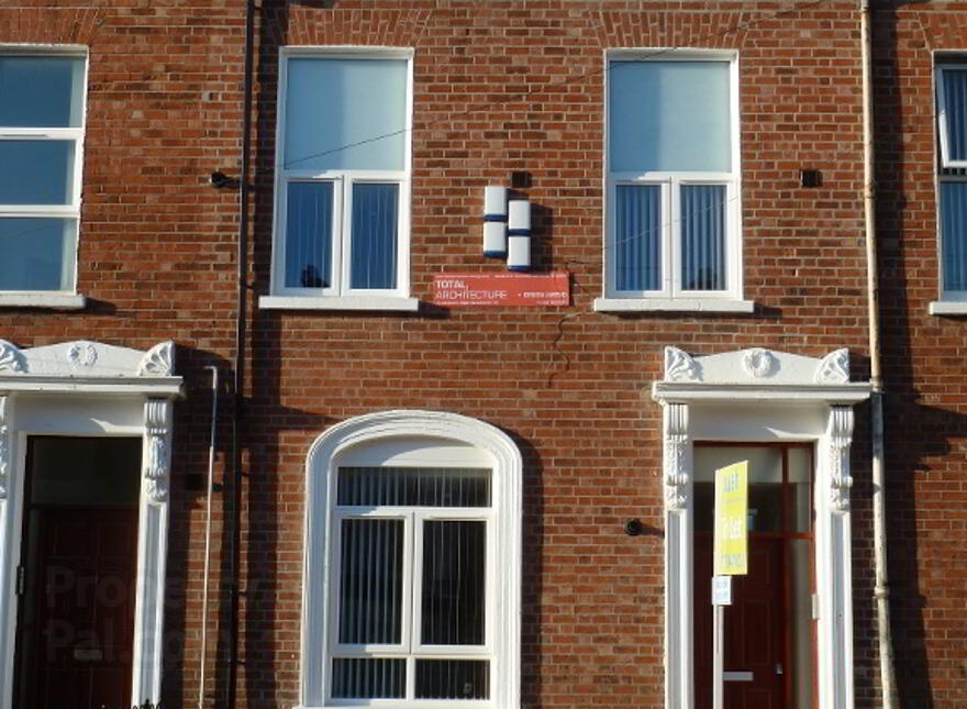 Flat 2 37 Tates Avenue, Belfast, BT9 7BY photo