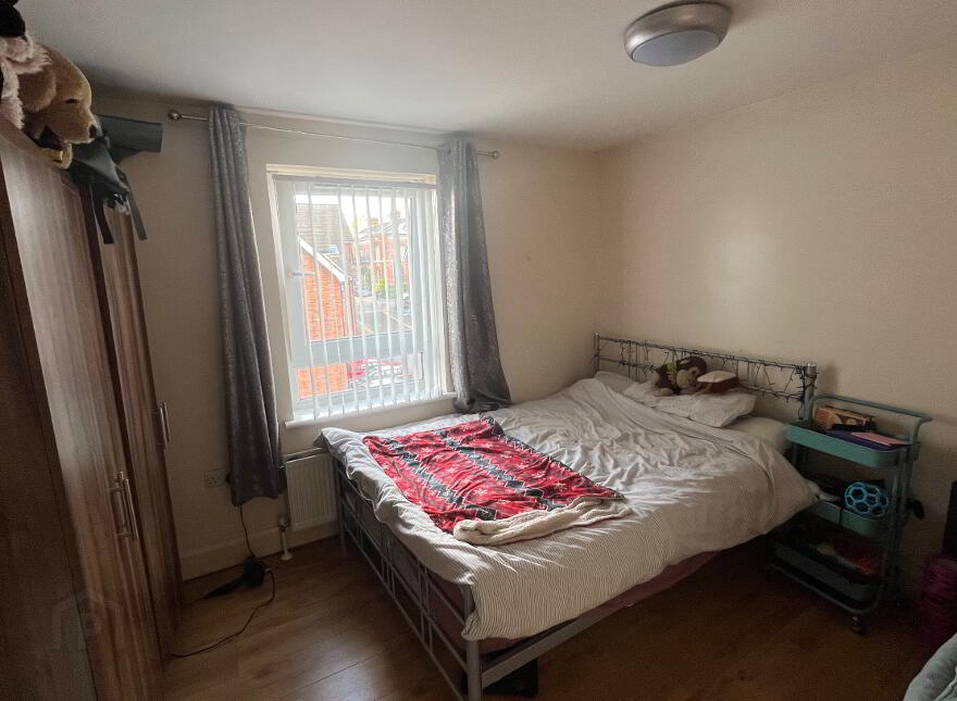 Flat 2 37 Tates Avenue, Belfast, BT9 7BY
