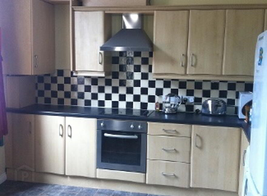Unit B, 93 Fitzroy Avenue, Belfast, BT7 1HU