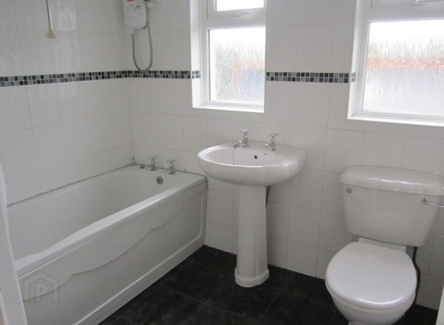 1 Cumber Gardens, Drumaness, Ballynahinch, BT24 8RN
