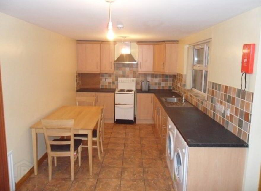 40 Melrose Street, Lisburn Road, Belfast, BT9 7DN