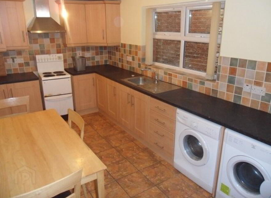 40 Melrose Street, Lisburn Road, Belfast, BT9 7DN
