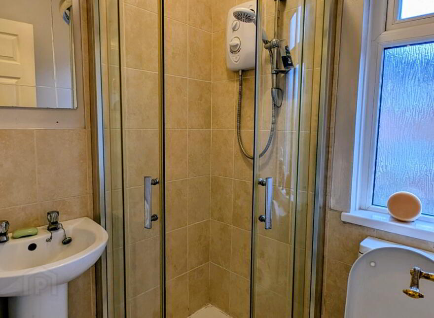 38A Winchester Park, Londonderry, BT47 6XZ