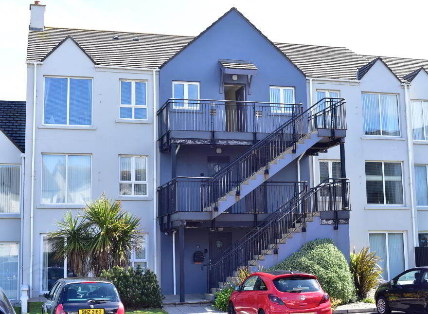 27 Old Castle Court (student Let), Portstewart, BT56 8GR