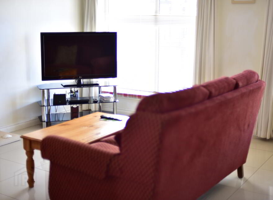 27 Old Castle Court (student Let), Portstewart, BT56 8GR
