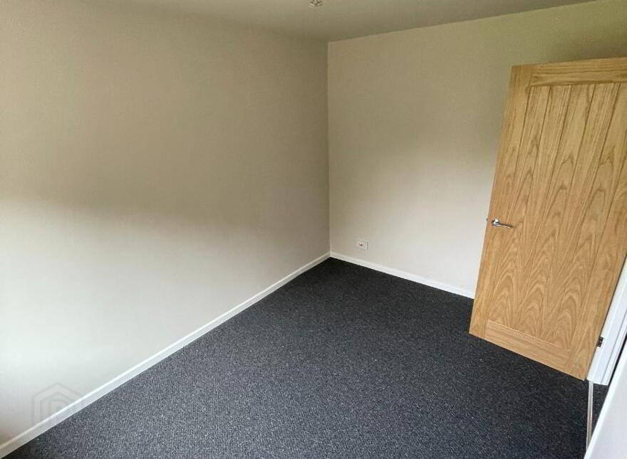 5 Eastleigh Dale, Belfast, BT4 3DT