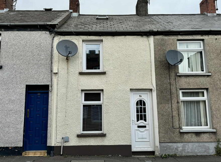 32 Lower Waterloo Road, Larne, BT40 1NP