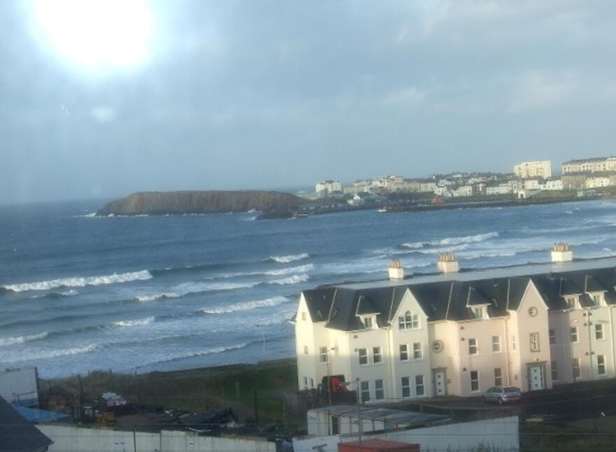 6 Dhu Varren (Student Let), Portrush, BT56 8EN