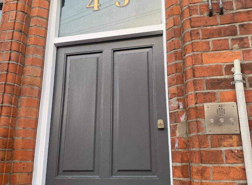 Unit 1, 43 Dunluce Avenue, Belfast, BT9 7AW photo
