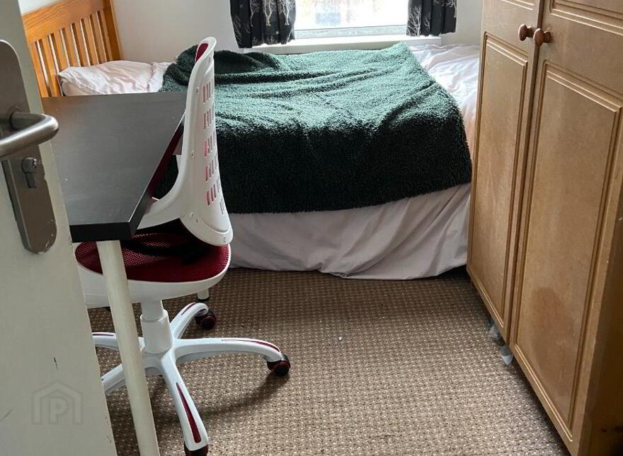 Malone Avenue, Belfast, BT9 6ER