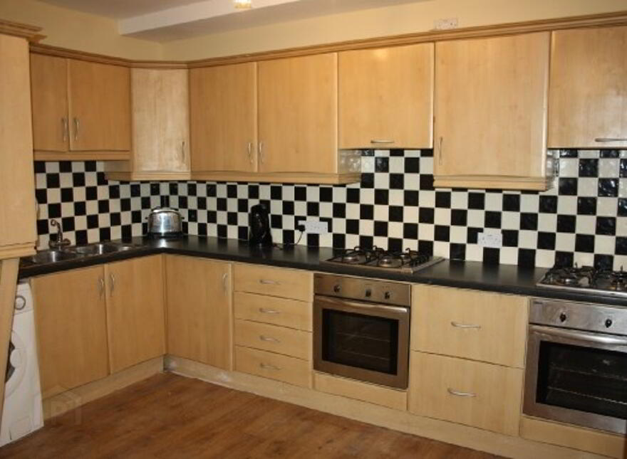 Unit D, 97 Fitzroy Avenue, Belfast, BT7 1HU