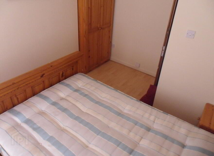 Unit 1, 70 University Avenue, Belfast, BT7 1GX
