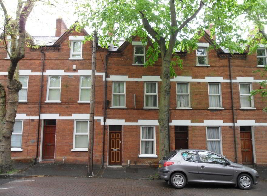8 Collingwood Avenue, Holylands, Belfast, BT7 1QT