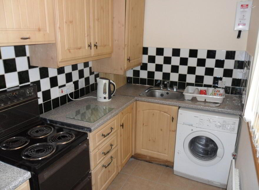 8 Collingwood Avenue, Holylands, Belfast, BT7 1QT