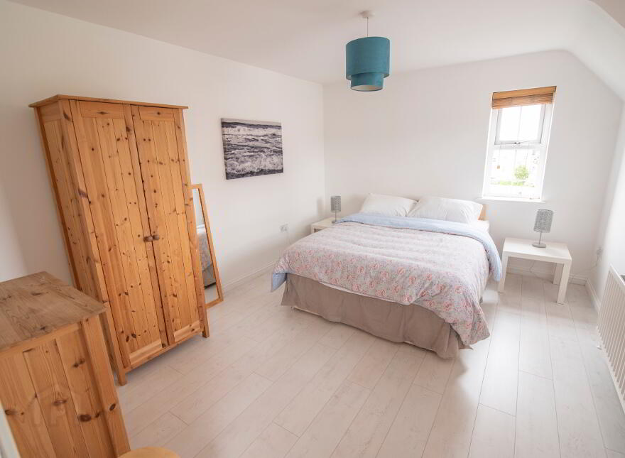 2 Hopefield Grange (Student Let 2025), Portrush, BT56 8QD