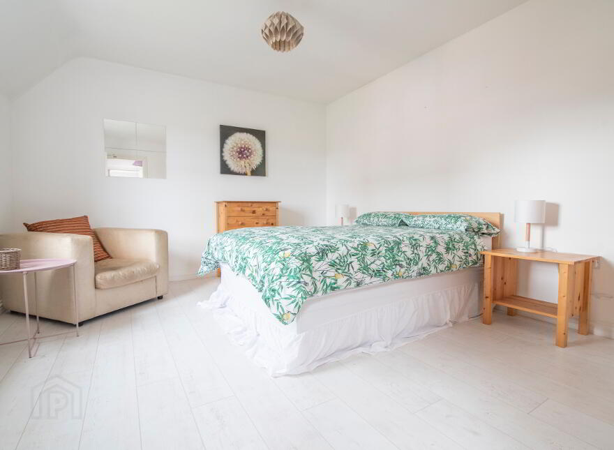2 Hopefield Grange (Student Let 2025), Portrush, BT56 8QD