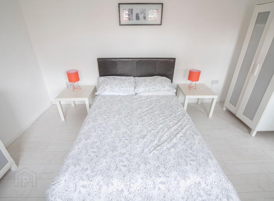 2 Hopefield Grange (Student Let 2025), Portrush, BT56 8QD