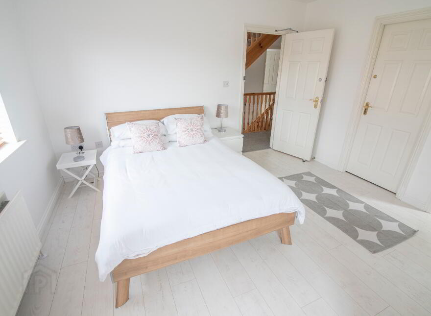 2 Hopefield Grange (Student Let 2025), Portrush, BT56 8QD
