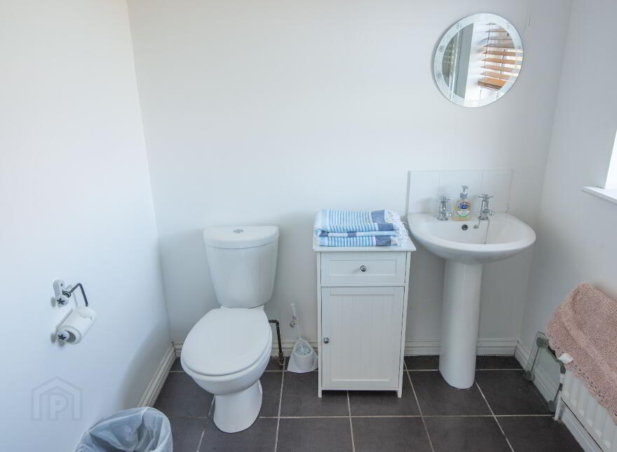 2 Hopefield Grange (Student Let 2025), Portrush, BT56 8QD