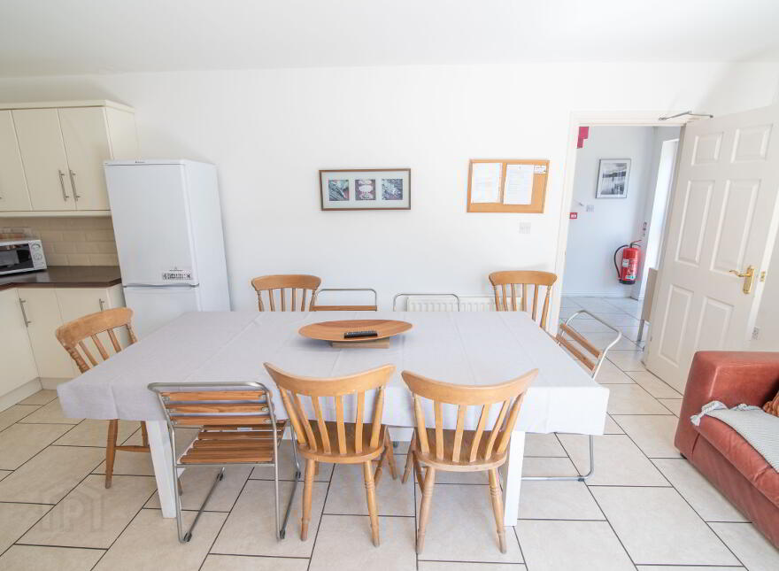 2 Hopefield Grange (Student Let 2025), Portrush, BT56 8QD