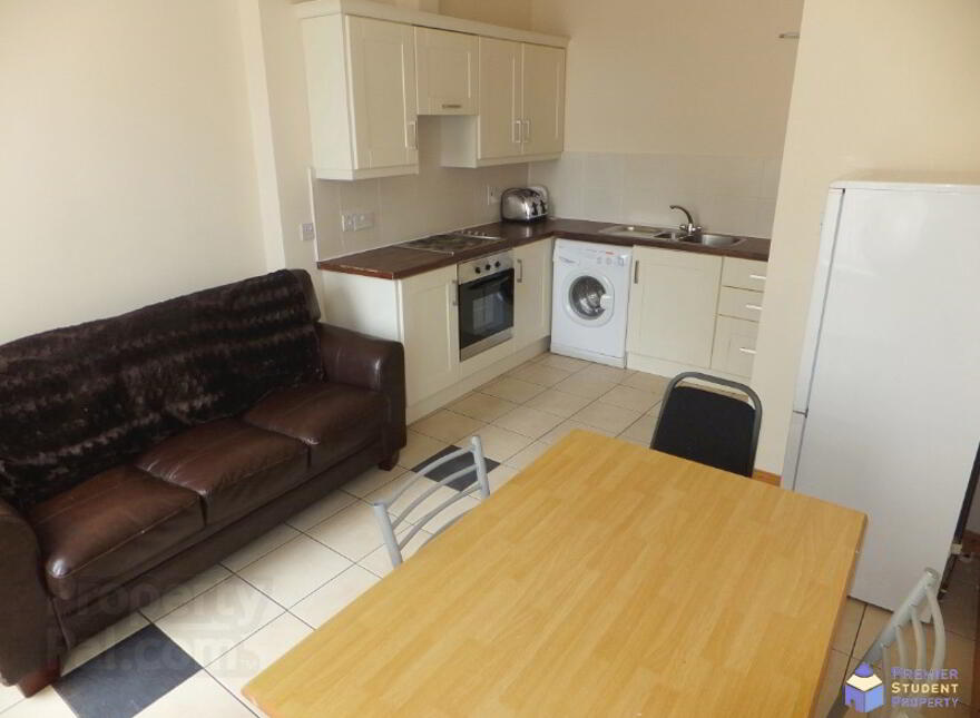 Unit 1, 9 Ulsterville Place, Lisburn Road, Belfast, BT9 7BH photo