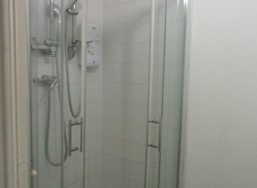 Great 3 Bedroom Apartment, 34C Magdala Street, Queens University Quart...Belfast, BT7 1PU
