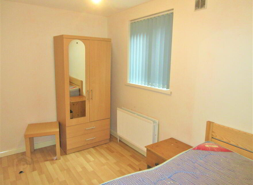 4 Bedroom Apartment, 66A Rugby Avenue, Queens Quarter, Belfast, BT7 1GZ