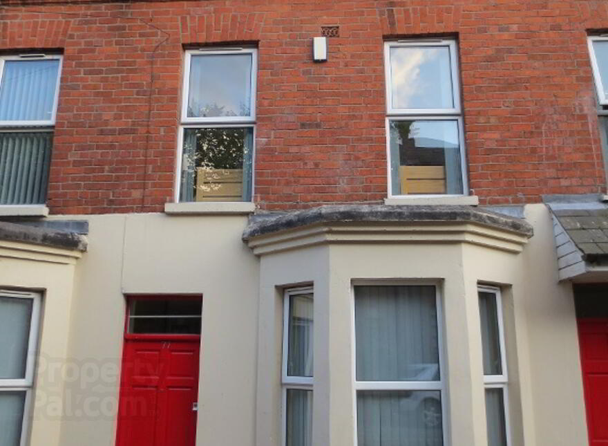 Great 6 Or 7 Bedroom House, 77 Rugby Avenue, Queens Quarter, Belfast, BT7 1RE photo