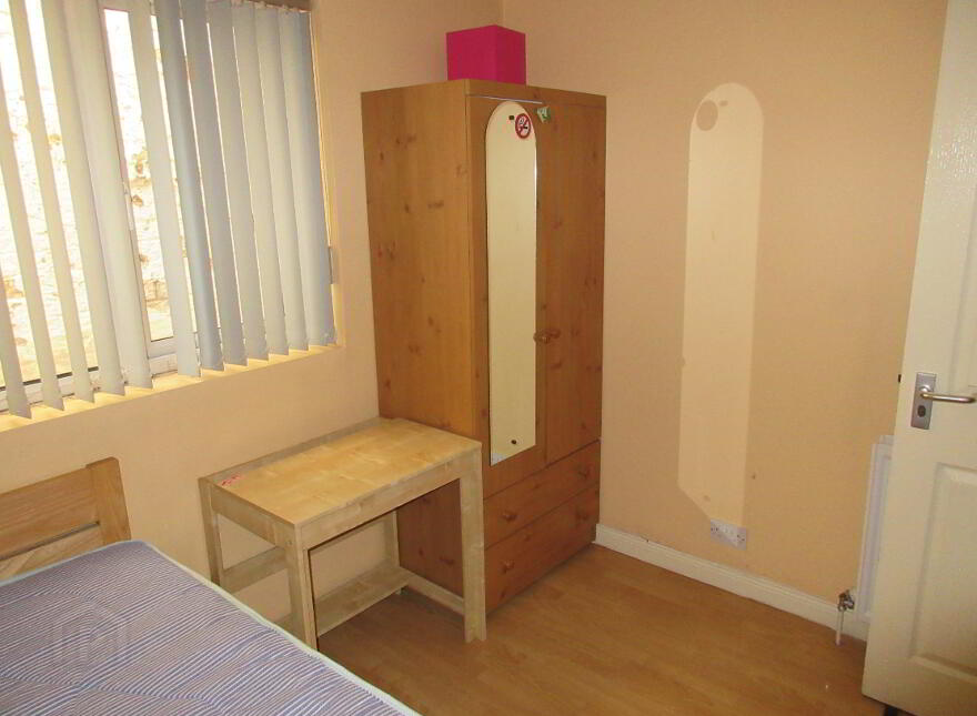 79a University Avenue, Queens University Quarter, Belfast, BT7 1GX