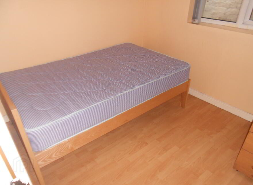 79a University Avenue, Queens University Quarter, Belfast, BT7 1GX