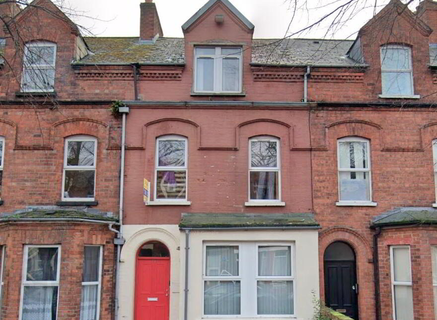 Great 3 Bedroom Apartment, 79c University Avenue, Queens University Qu...Belfast, BT7 1GX photo