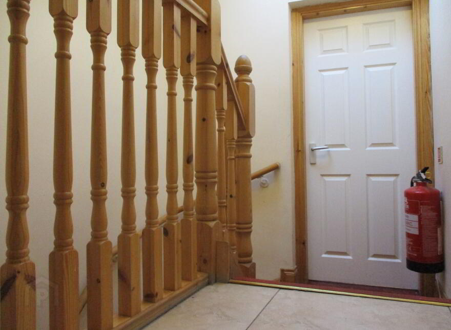 Great Apartment, 131C University Avenue, Queens University Quarter, Belfast, BT7 1GZ