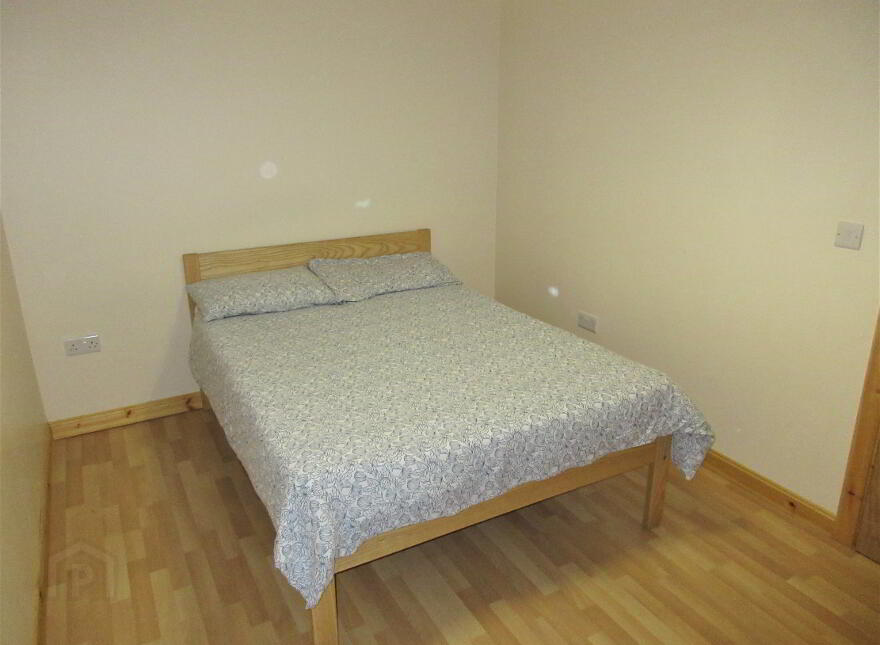 New Build Apartment, 165 University Street, Queens Quarter, Belfast, BT7 1HR