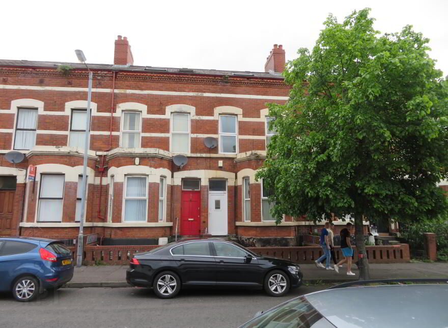 13 Agincourt Avenue, Holylands, Belfast, BT7 1QA photo