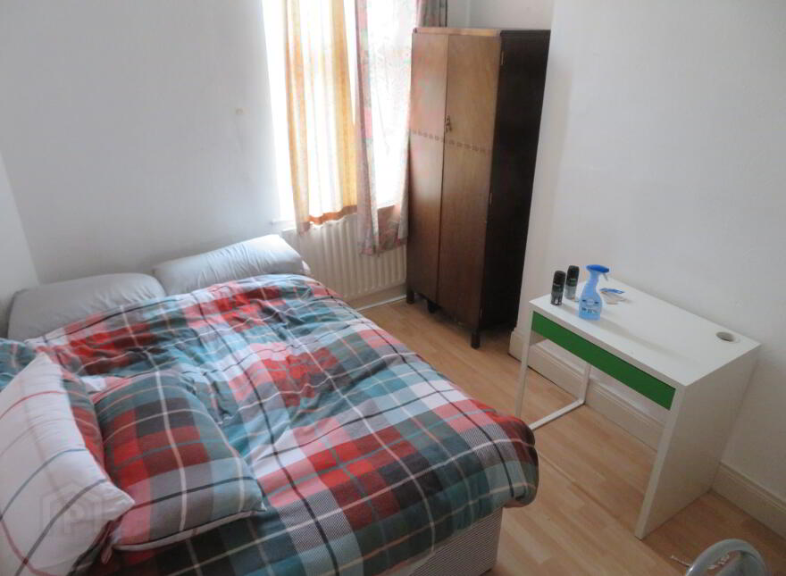 13 Agincourt Avenue, Holylands, Belfast, BT7 1QA