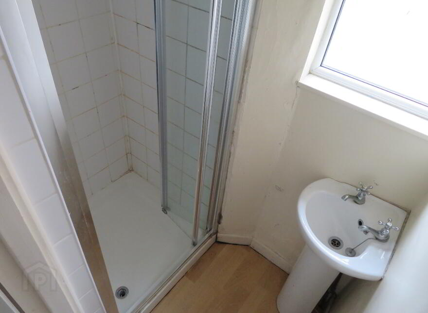 13 Agincourt Avenue, Holylands, Belfast, BT7 1QA