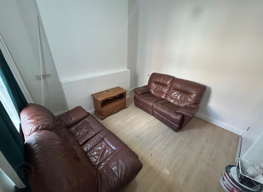 13 Agincourt Avenue, Holylands, Belfast, BT7 1QA