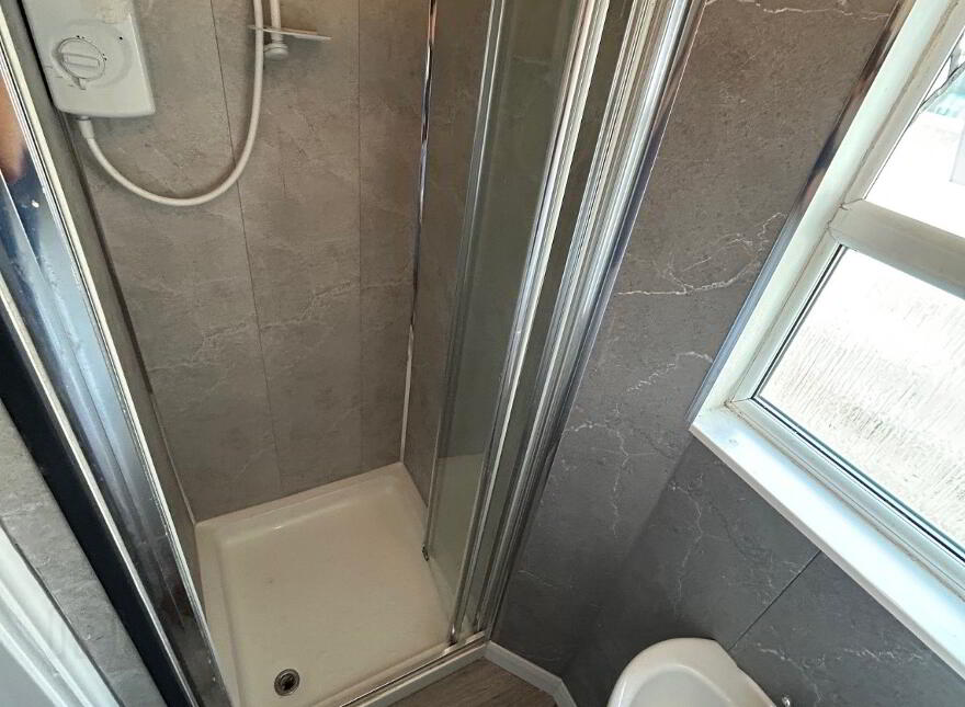 13 Agincourt Avenue, Holylands, Belfast, BT7 1QA