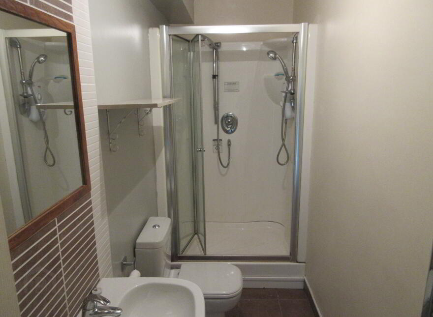 Upstairs Apartment, 4B Magdala Street, University Quarter, Belfast, BT7 1PU