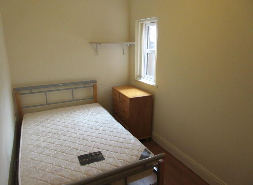 Upstairs Apartment, 4B Magdala Street, University Quarter, Belfast, BT7 1PU